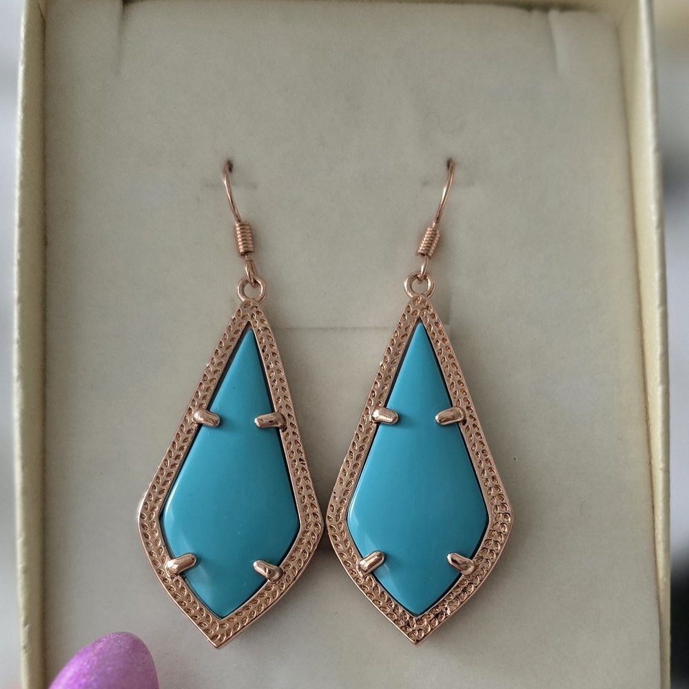 Turquoise and Rose Gold Drop Earrings